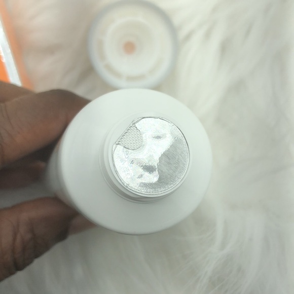 Kate Somerville EXFOLIKATE® INTENSIVE EXFOLIATING TREATMENT 60ml/2 FL oz. - Picture 8 of 8